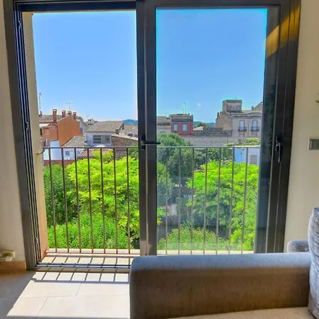 Bright And Centrally Located Palafrugell